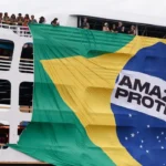 Barqueata em Belém une povos por justiça climática e social durante a COP30