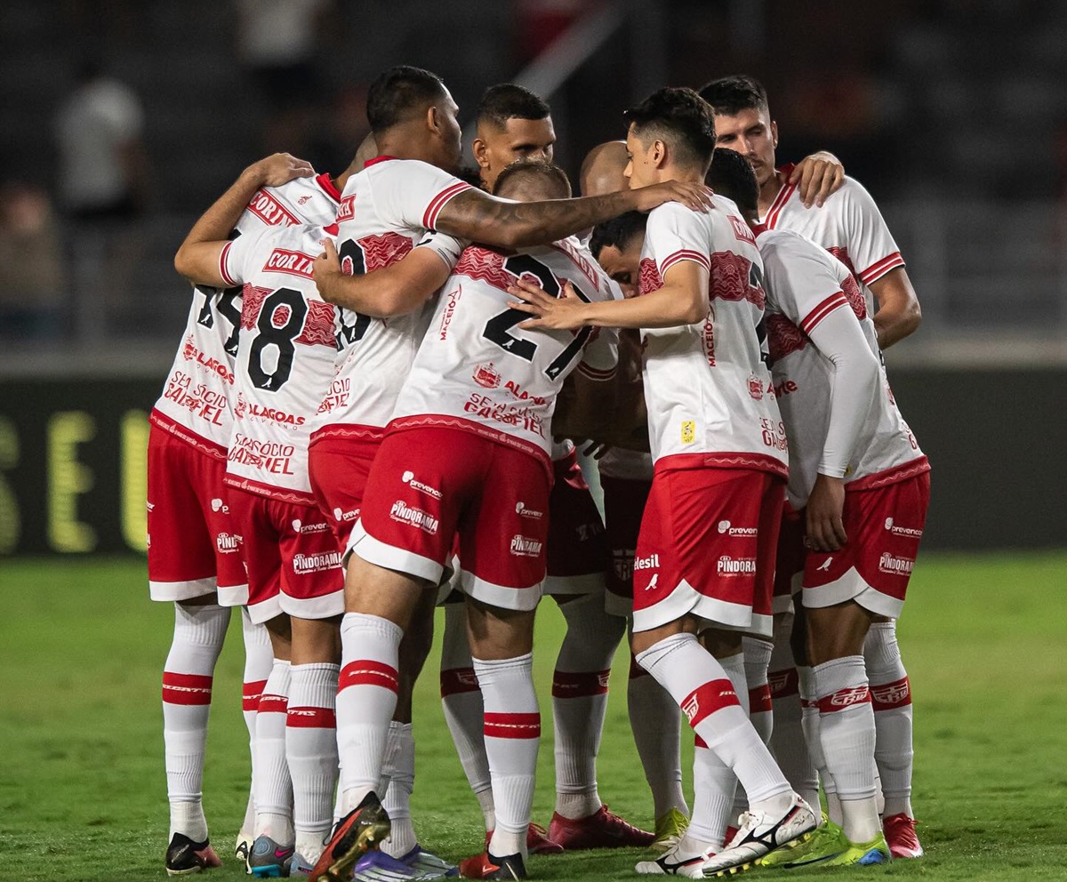 Novorizontino x CRB: onde assistir, escalações e clima para o último ato da Série B. Imagem: @franciscocedrimfotografia