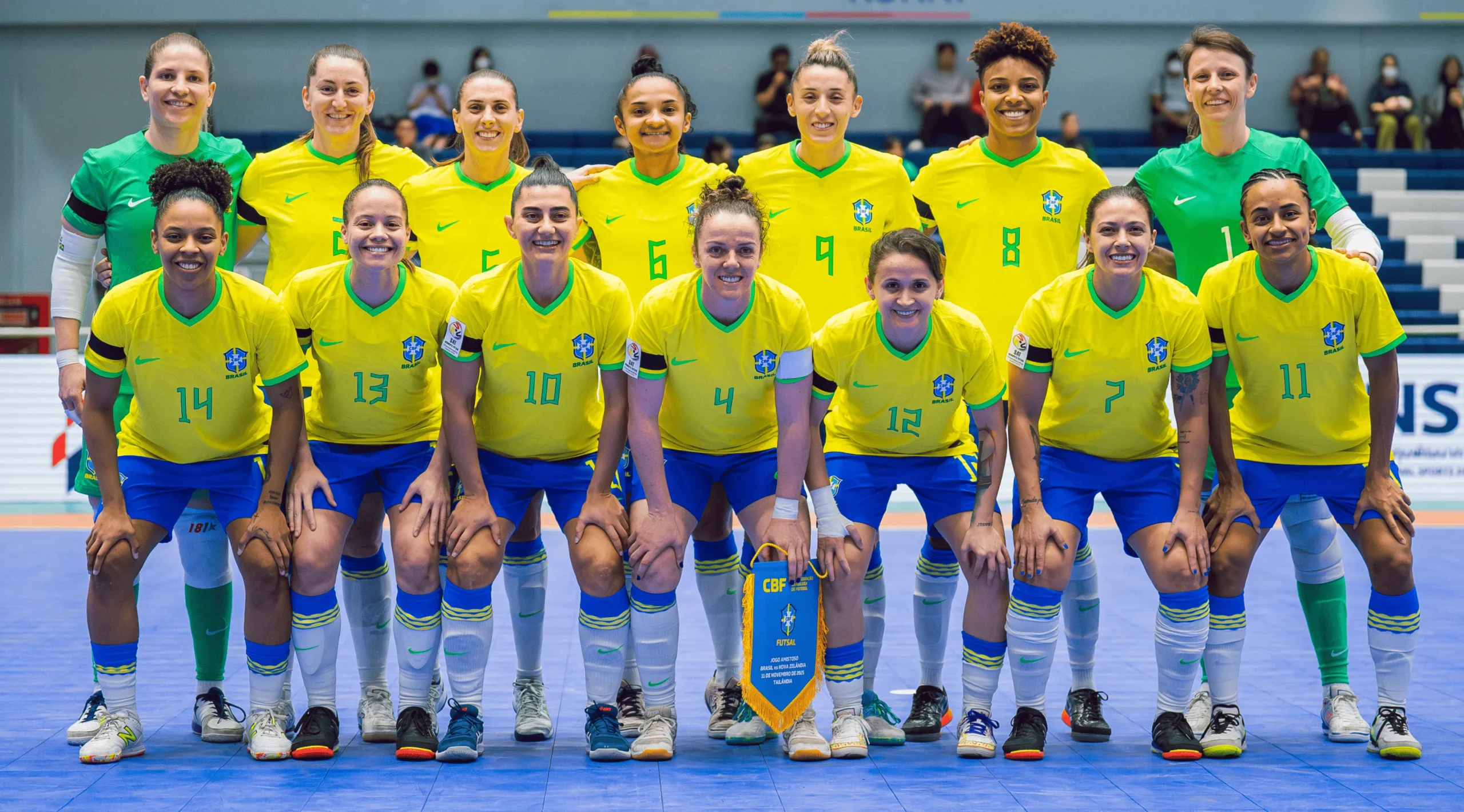 Brasil inicia caminhada no futsal feminino contra o Irã
