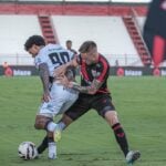 Operário x Ferroviária: onde assistir e prováveis escalações na última rodada da Série B 2025. Imagem: Bruno Corsino Atlético-GO