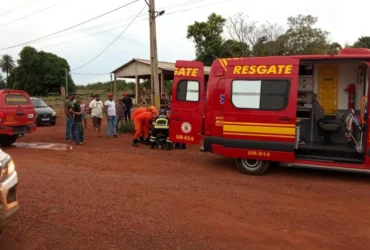 Acidente em Confresa deixa homem ferido após colisão com poste