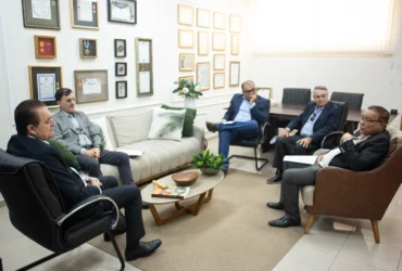 Debate sobre Bíblia nas escolas avança na AL