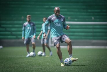 Juventude x Cruzeiro: onde assistir, escalações e tudo sobre o duelo decisivo da 34ª rodada. Imagem: Fernando Alves ECJ