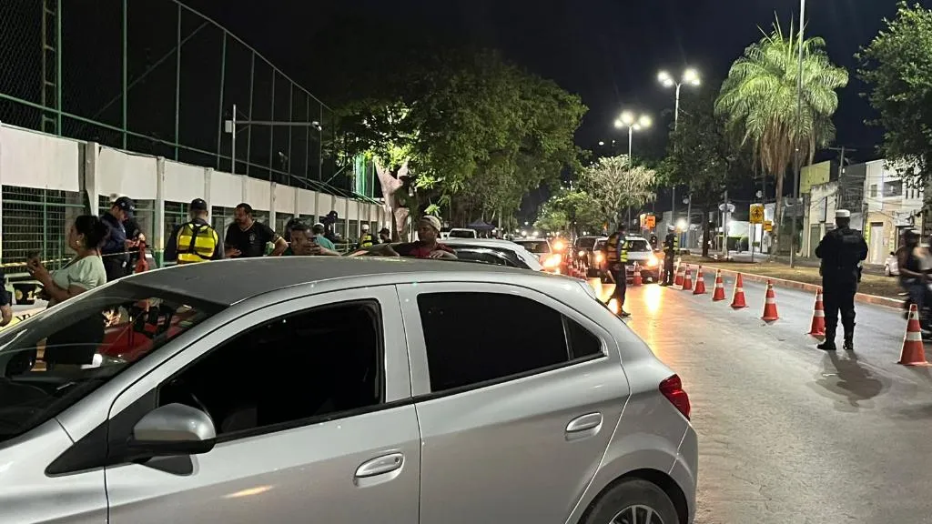 Operação Lei Seca prende 14 e remove 27 veículos em Cuiabá