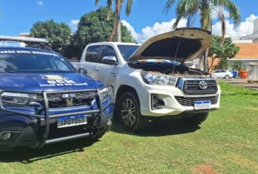 Veículo havia sido buscado em Cuiabá e seria entregue em Guarantã do Norte; motorista afirmou ter recebido pagamento para realizar o transporte