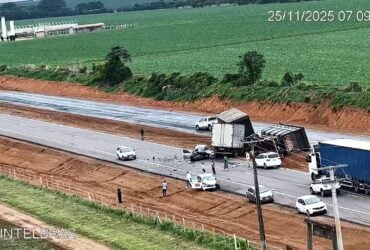 Acidente ocorreu em trecho em obras entre Lucas do Rio Verde e Sorriso; pista segue totalmente interditada para trabalho da perícia