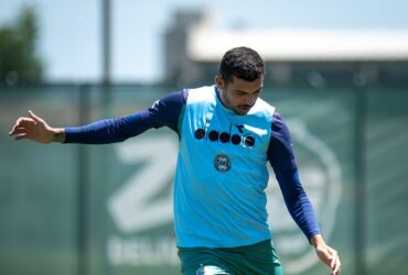 Coritiba x Athletic: onde assistir, escalações e tudo sobre o jogo decisivo da Série B 2025. Imagem: JP Pacheco Coritiba