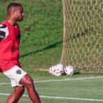 Paysandu x Amazonas: onde assistir, escalações e tudo sobre o duelo decisivo da Série B. Imagem: Jorge Luís Totti Paysandu