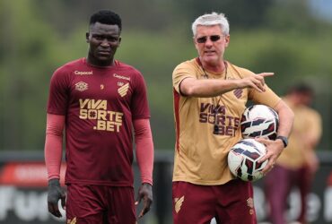 Ferroviária x Athletico: onde assistir, escalações e detalhes do duelo decisivo na Série B. Imagem: José Tramontin athletico.com.br