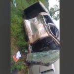 Hilux saiu da pista e capotou várias vezes; vítima chegou a ser socorrida, mas não resistiu aos ferimentos