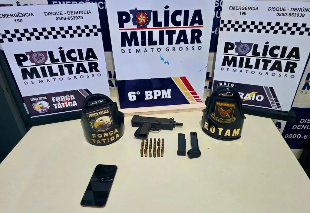 PM apreende adolescentes com submetralhadora em Cáceres