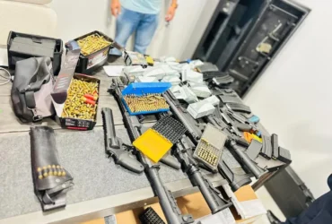 Polícia apreende arsenal em caso de violência doméstica