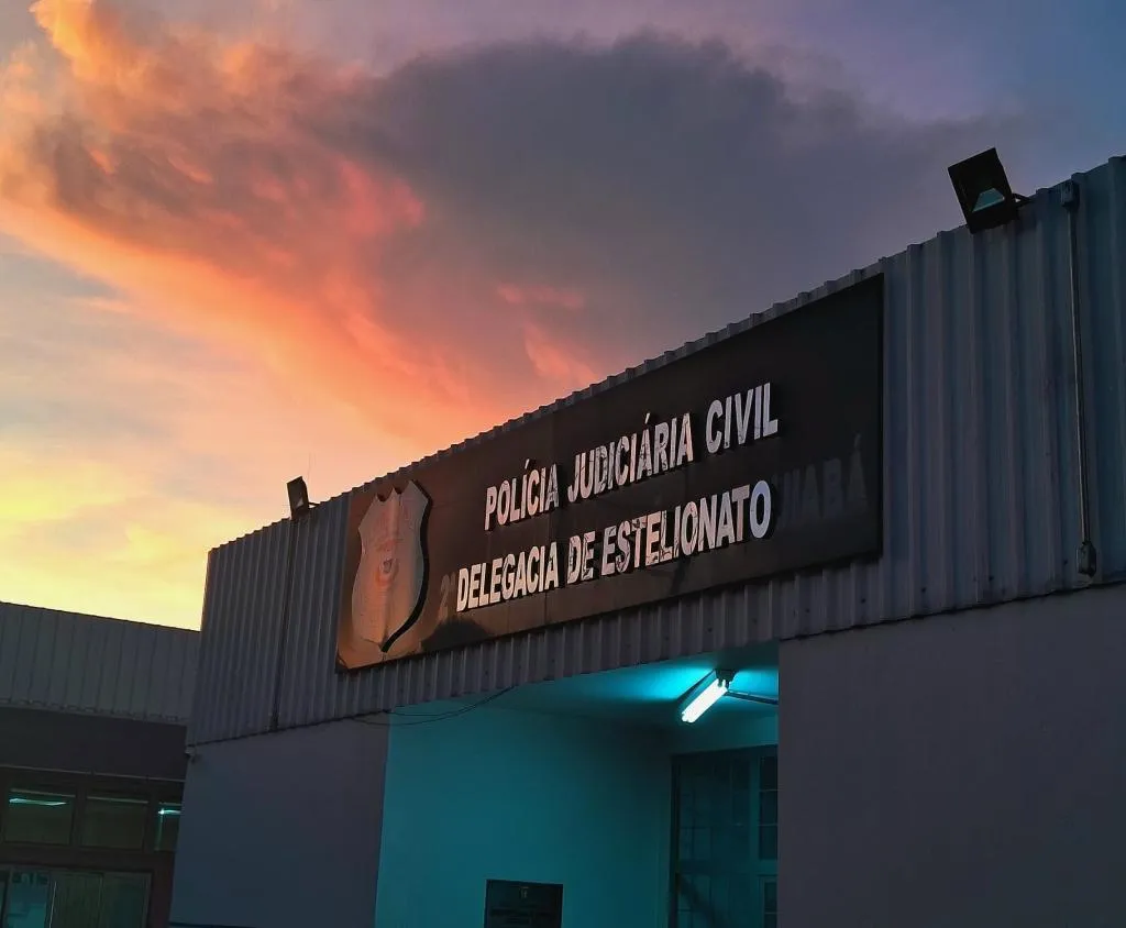 Advogada presa por estelionato em Cuiabá durante operação