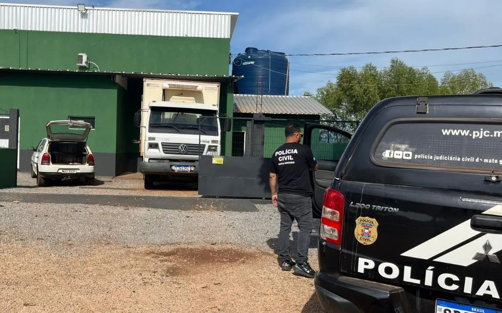 Polícia fiscaliza abatedouros e mercados em Rosário Oeste