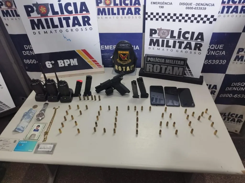 Rotam prende dupla por porte ilegal de arma de fogo em Cáceres