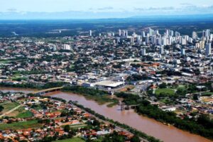 Tribunal de Justiça de Mato Grosso bloqueia prorrogação de contrato de limpeza urbana de R$ 31 milhões em Várzea Grande