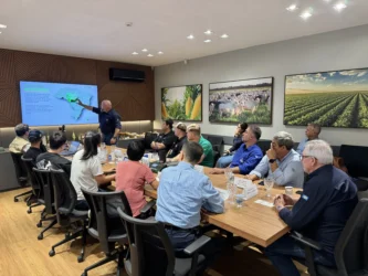 Visita de chineses em Sinoip