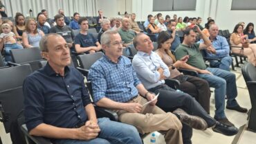 Ex-ministro Antônio Cabrera dialoga com produtores e reforça importância da união do agro em Lucas do Rio Verde