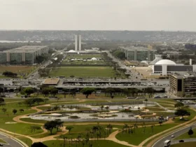 Incêndio em ministério de Brasília deixa seis feridos durante manutenção