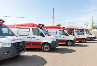 Acidente derruba poste e causa risco na serra entre Diamantino e Novo Diamantino