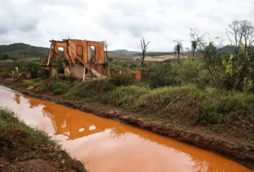 Mariana inspira reportagem em quadrinhos sobre tragédia que completa 10 anos