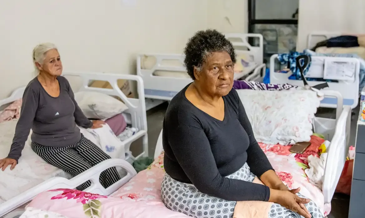 Idosos têm atenção reforçada em mobilização nacional de cartórios