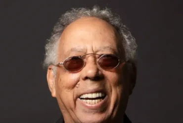 Velório de Jards Macalé no Rio será aberto ao público nesta terça