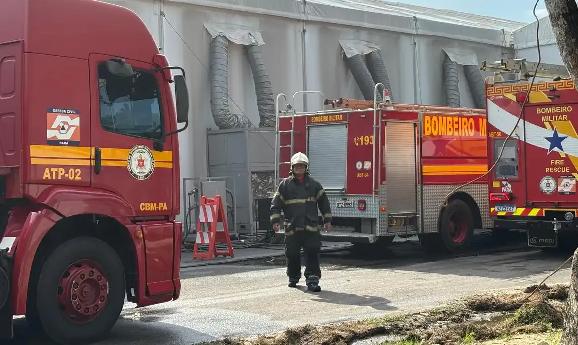 Incêndio na COP30 é controlado após evacuação rápida