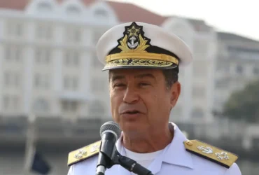 Stf registra prisão de almirante Garnier em academia