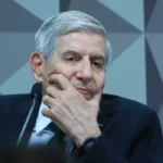 Stf exige comprovação médica em pedido de prisão domiciliar de Augusto Heleno