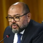 PF aponta ex-ministro de Bolsonaro como pilar de desvios no INSS