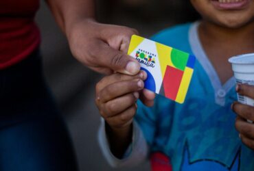 Em 12 anos, quase metade dos jovens do Bolsa Família deixou o Cadastro Único, revela pesquisa -