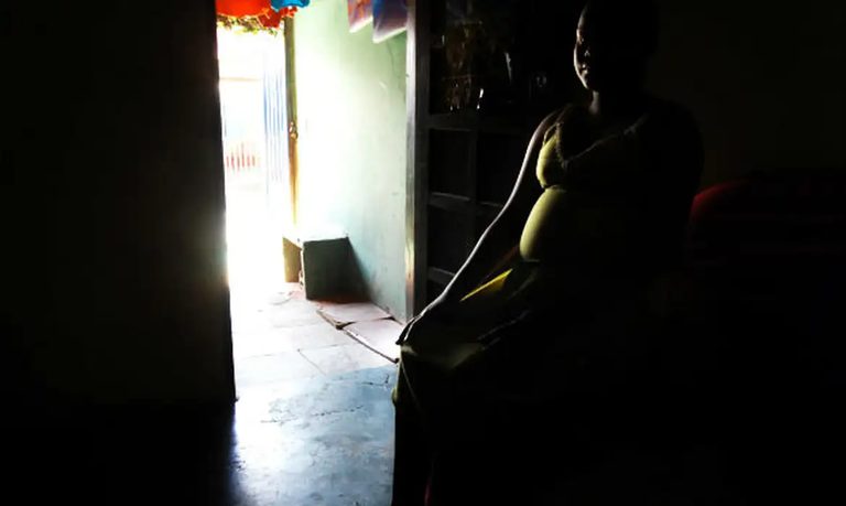 Ministérios defendem resolução sobre aborto legal para meninas vítimas de estupro - Marcello Casal Jr/Agência Brasil