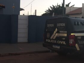 Operação Tríade cumpre ordens judiciais contra facção em Cáceres