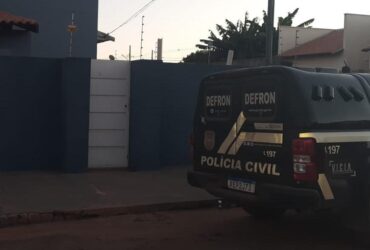 Operação Tríade cumpre ordens judiciais contra facção em Cáceres