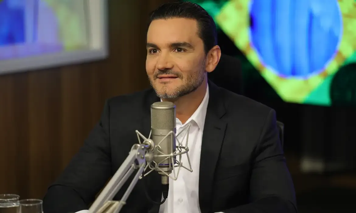 Expulsão de ministro pelo união brasil gera crise interna na legenda