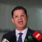 Sóstenes nega desvios e diz que dinheiro vem de imóvel