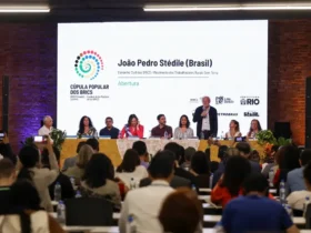Brics reúne movimentos sociais em cúpula popular no Rio