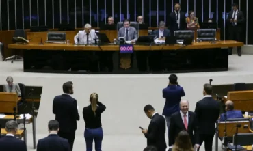 Câmara pode votar hoje projeto que endurece regras para devedor contumaz