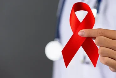 HIV: OAB-RJ lança cartilha com direitos de pessoas vivendo com o vírus