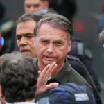 Defesa de Bolsonaro protocola novo pedido de prisão domiciliar no STF
