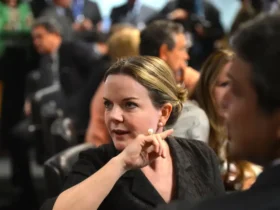 Gleisi atribui à Selic o avanço da dívida pública