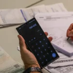 Multas por ausência de CBS e IBS em notas fiscais serão suspensas em 2026