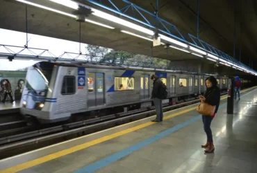 Metrô de São Paulo inicia operação 24 horas aos sábados