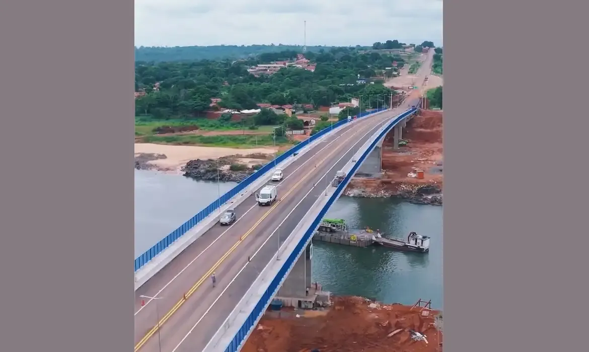 Ponte entre tocantins e maranhão é reinaugurada um ano após desabamento