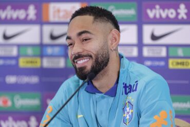 Matheus Cunha liga Manchester United ao Coritiba