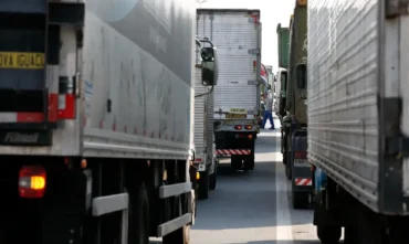 Caminhões ganham linha de crédito de R$ 6 bilhões para renovação da frota