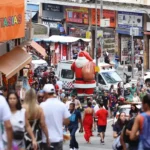 Compras de última hora impulsionam o comércio no Natal em São Paulo