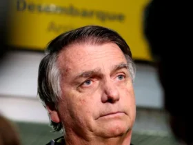 Bolsonaro deve ser internado para cirurgia em brasília