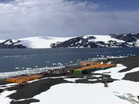 Mapeamento revela áreas livres de gelo na Antártica